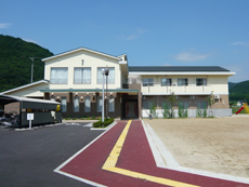 児童養護施設 泗水学園